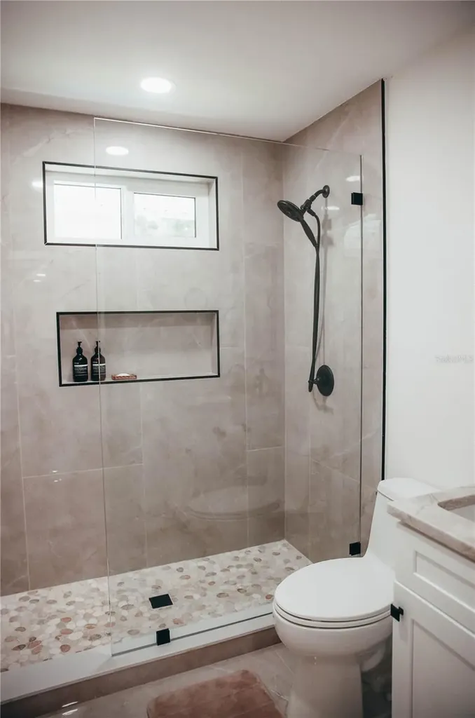 4646 Gleason Avenue Sarasota FL 34242