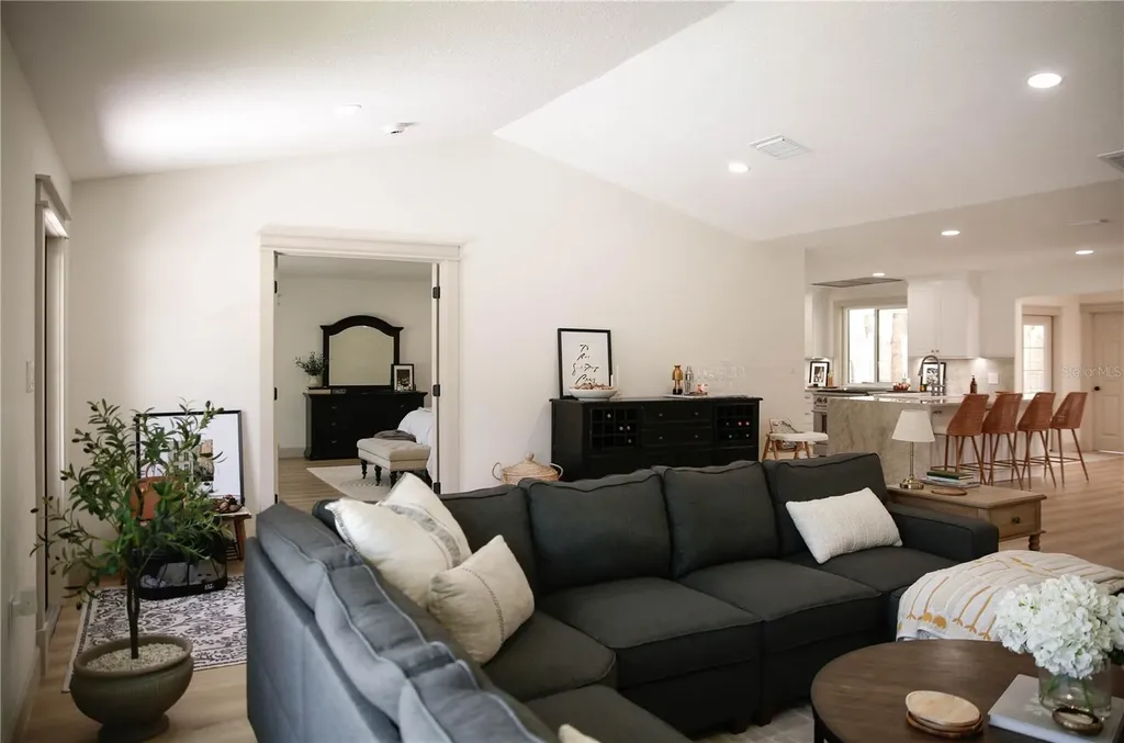 4646 Gleason Avenue Sarasota FL 34242