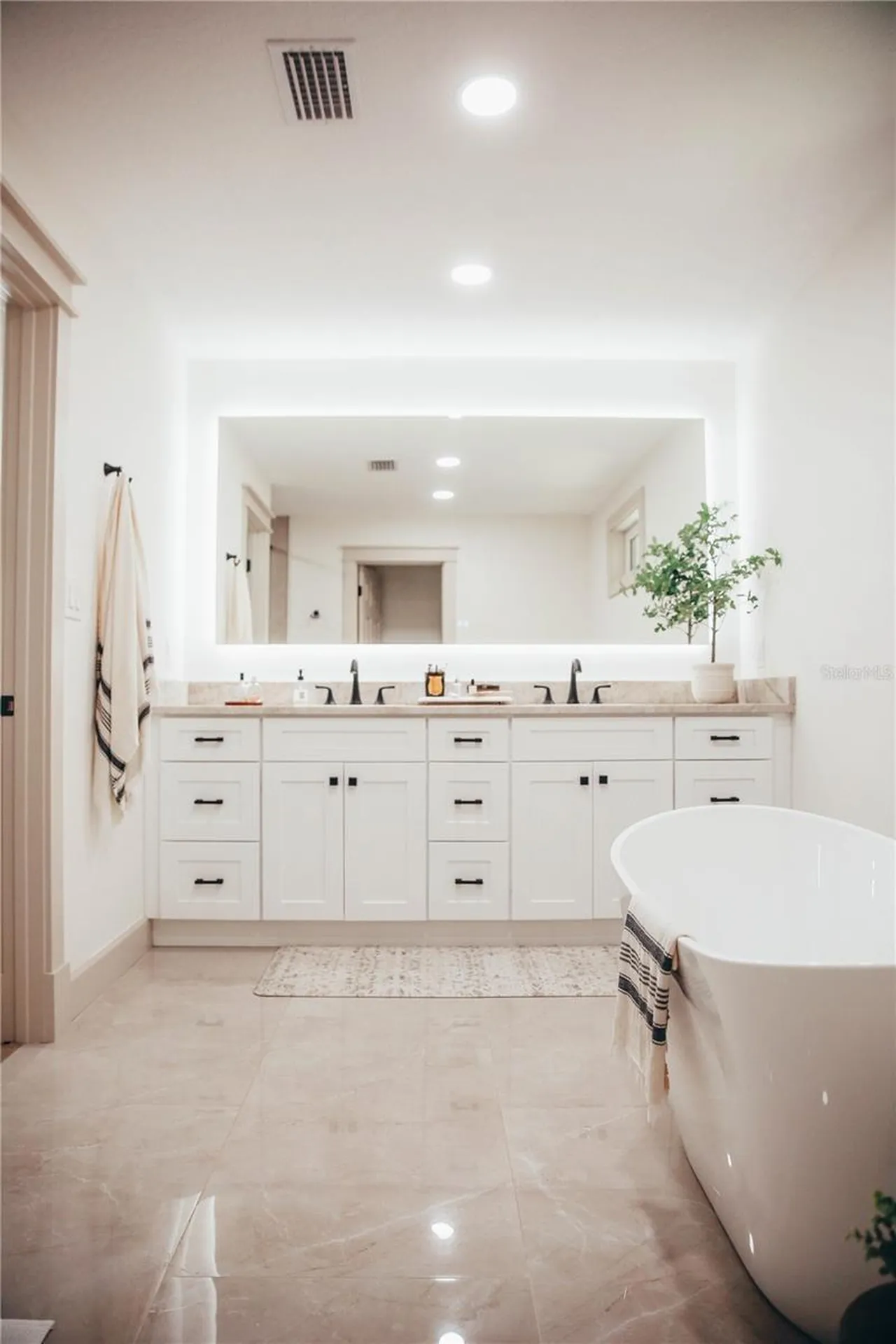 4646 Gleason Avenue Sarasota FL 34242
