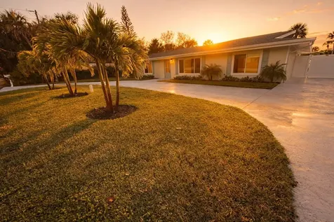 4646 Gleason Avenue Sarasota FL 34242