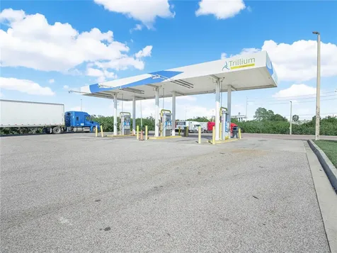 5030 Madison Avenue Tampa FL 33619