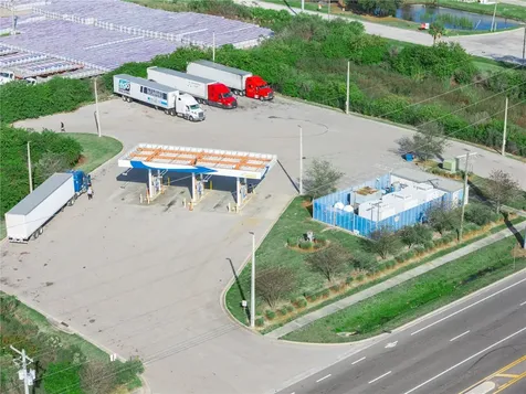 5030 Madison Avenue Tampa FL 33619