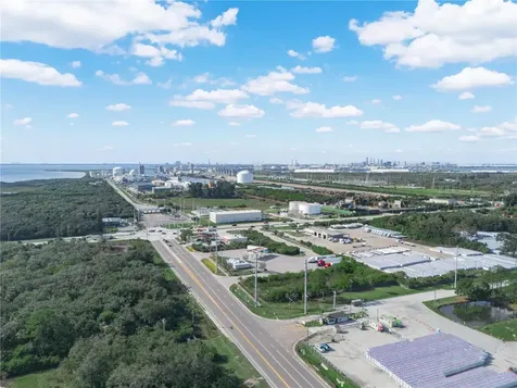 5030 Madison Avenue Tampa FL 33619