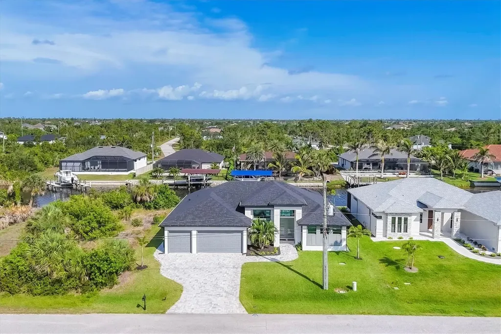 8634 Santa Cruz Drive Port Charlotte FL 33981