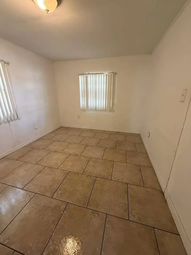 4638 America Orlando FL 32811
