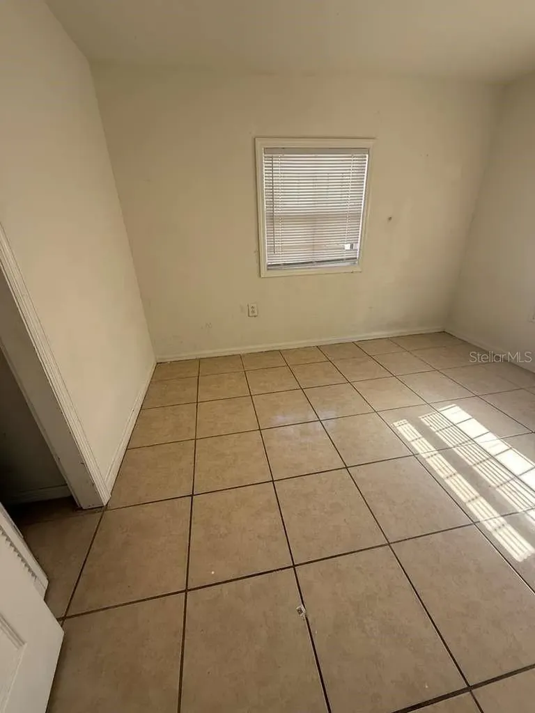 4638 America Orlando FL 32811