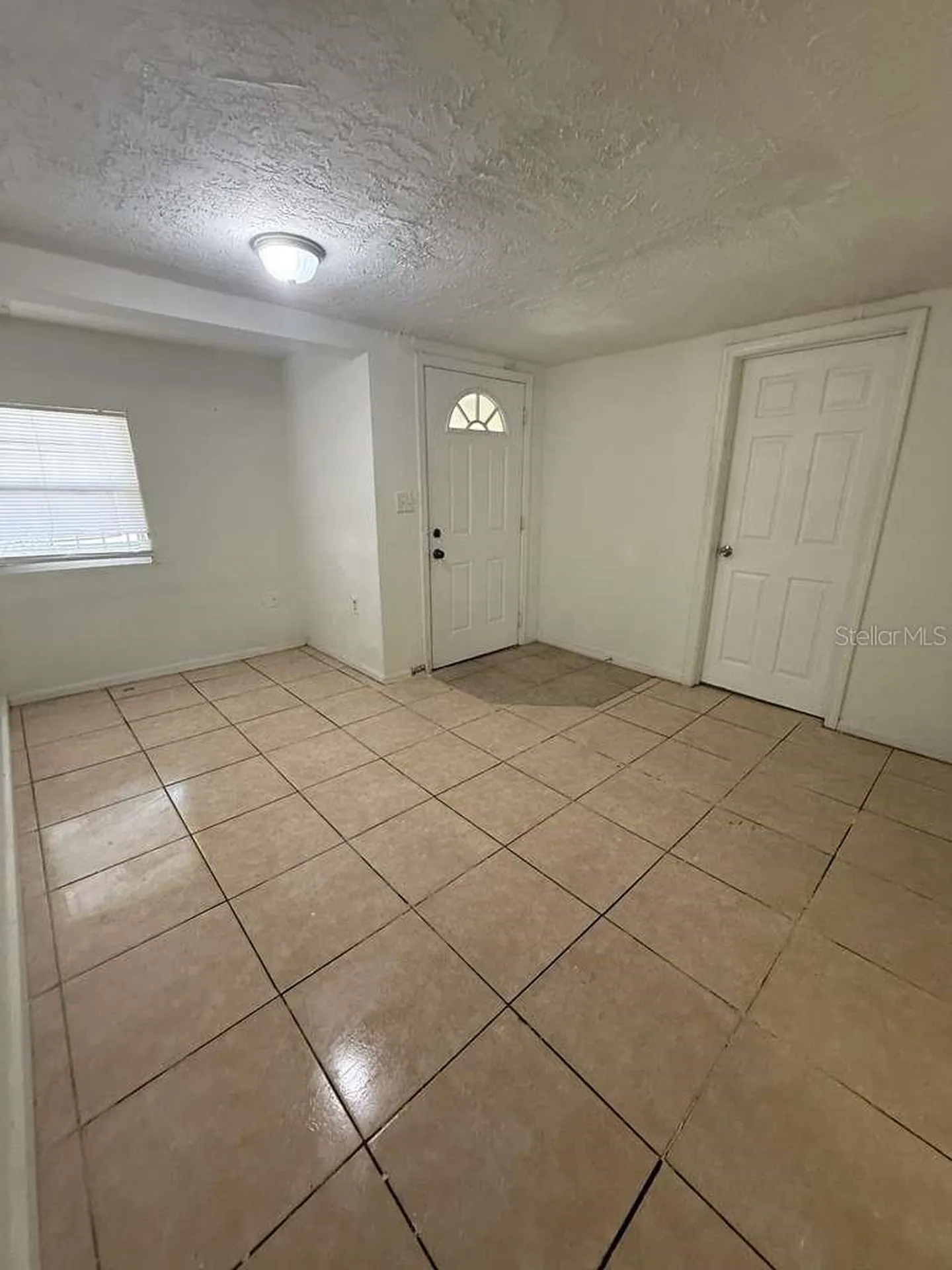 4638 America Orlando FL 32811