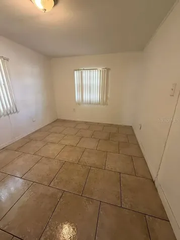 4638 America Orlando FL 32811