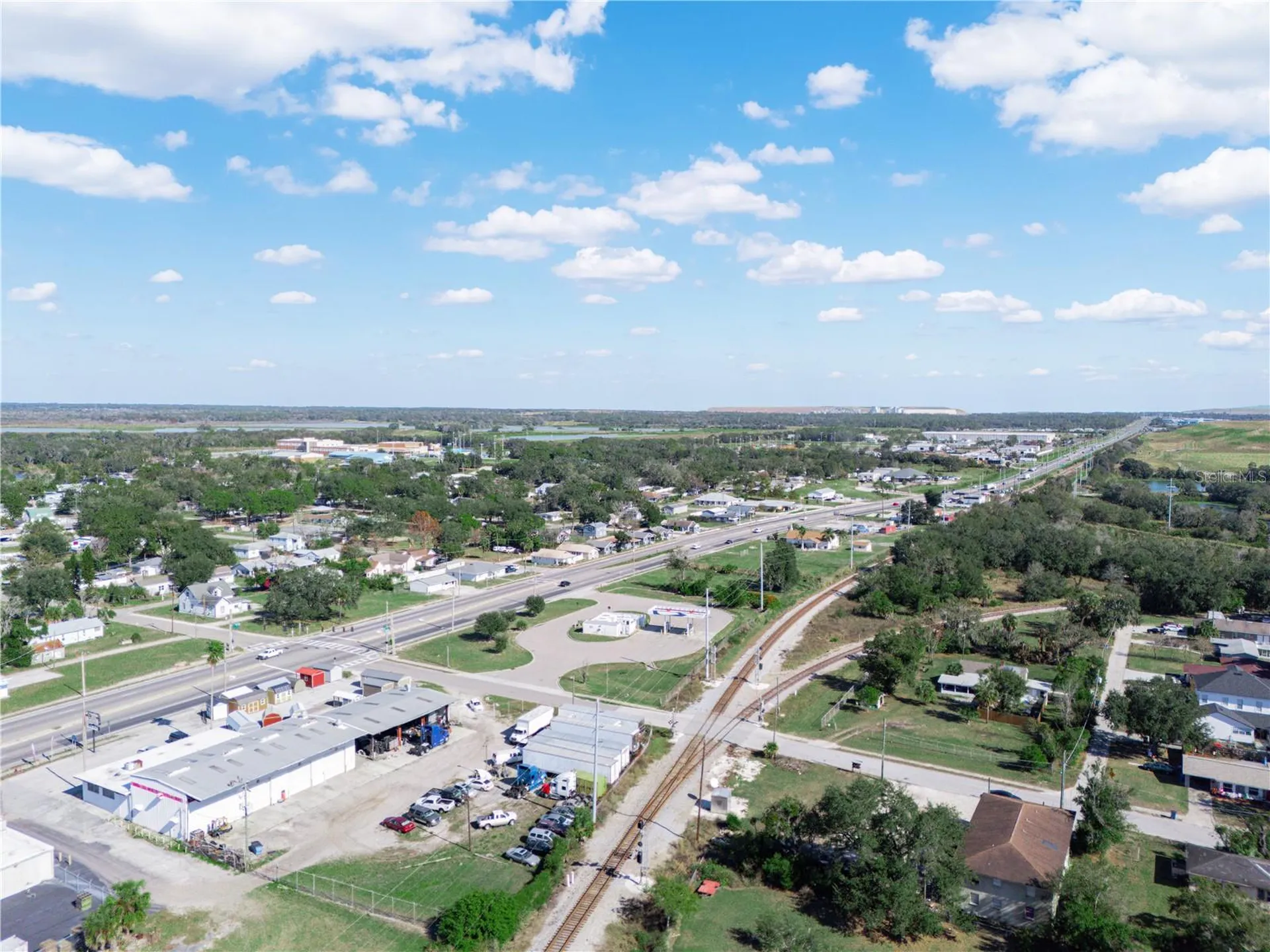 1009 E Canal Street Mulberry FL 33860