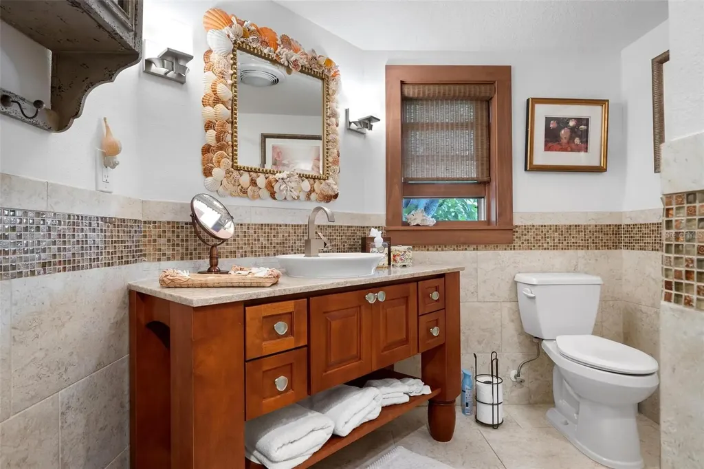 213 Oak Avenue Anna Maria FL 34216