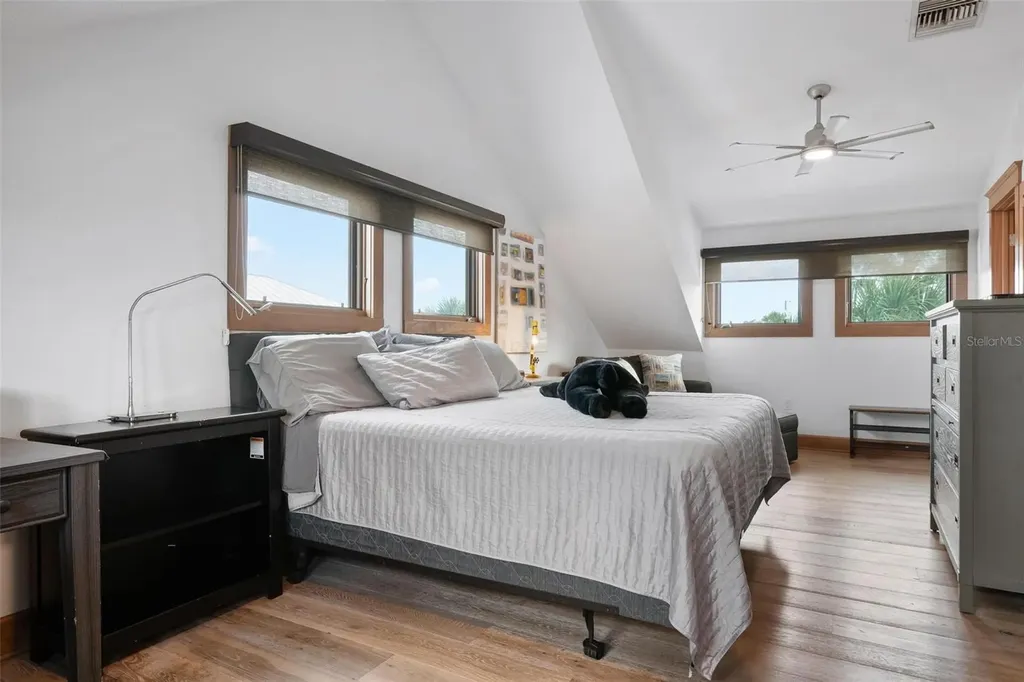 213 Oak Avenue Anna Maria FL 34216