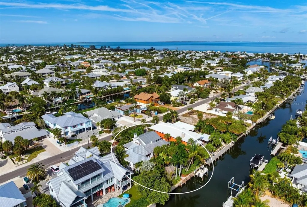 213 Oak Avenue Anna Maria FL 34216