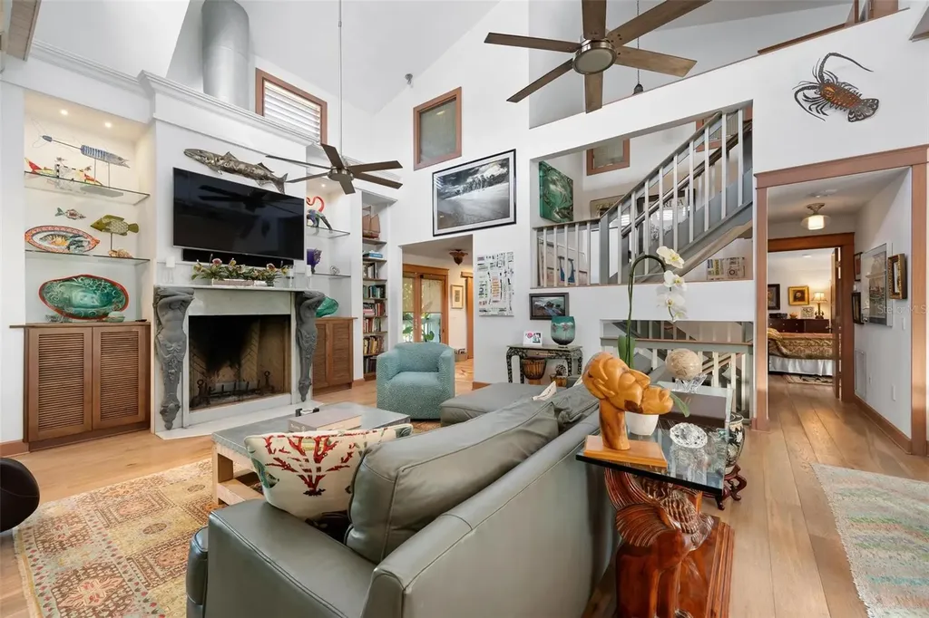 213 Oak Avenue Anna Maria FL 34216