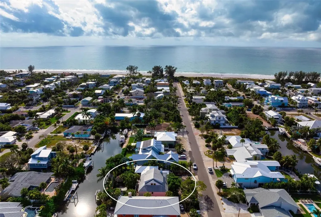 213 Oak Avenue Anna Maria FL 34216