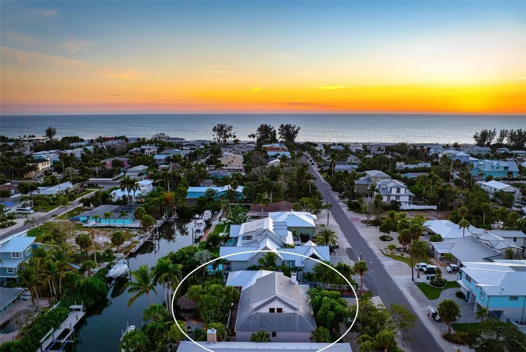 213 Oak Avenue Anna Maria FL 34216