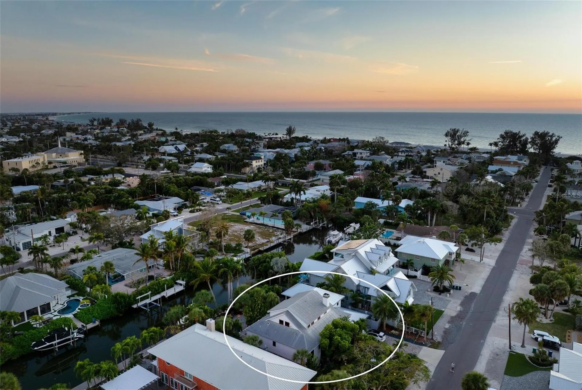 213 Oak Avenue Anna Maria FL 34216