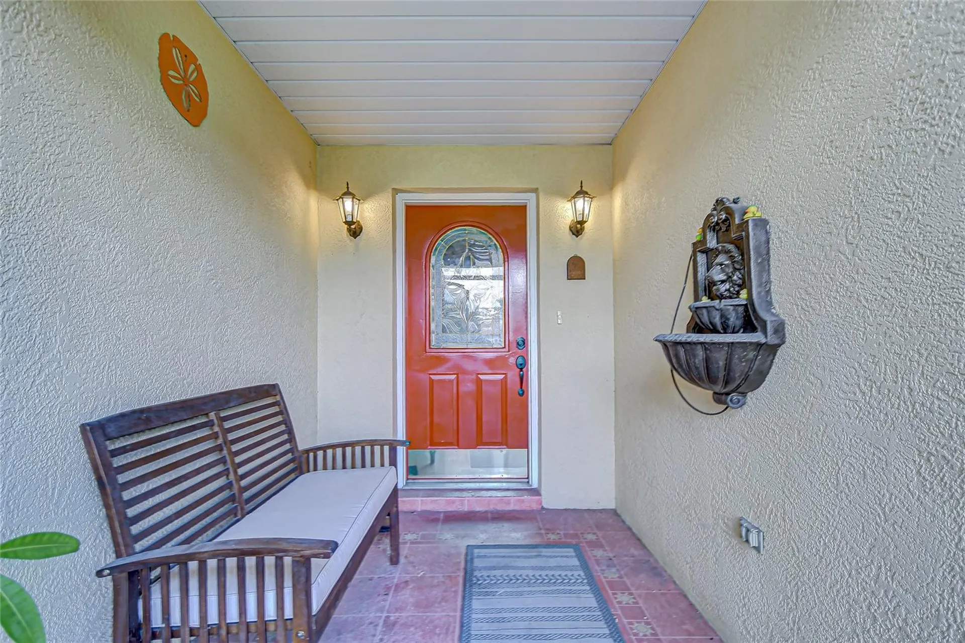6911 Oakcrest Way Zephyrhills FL 33542