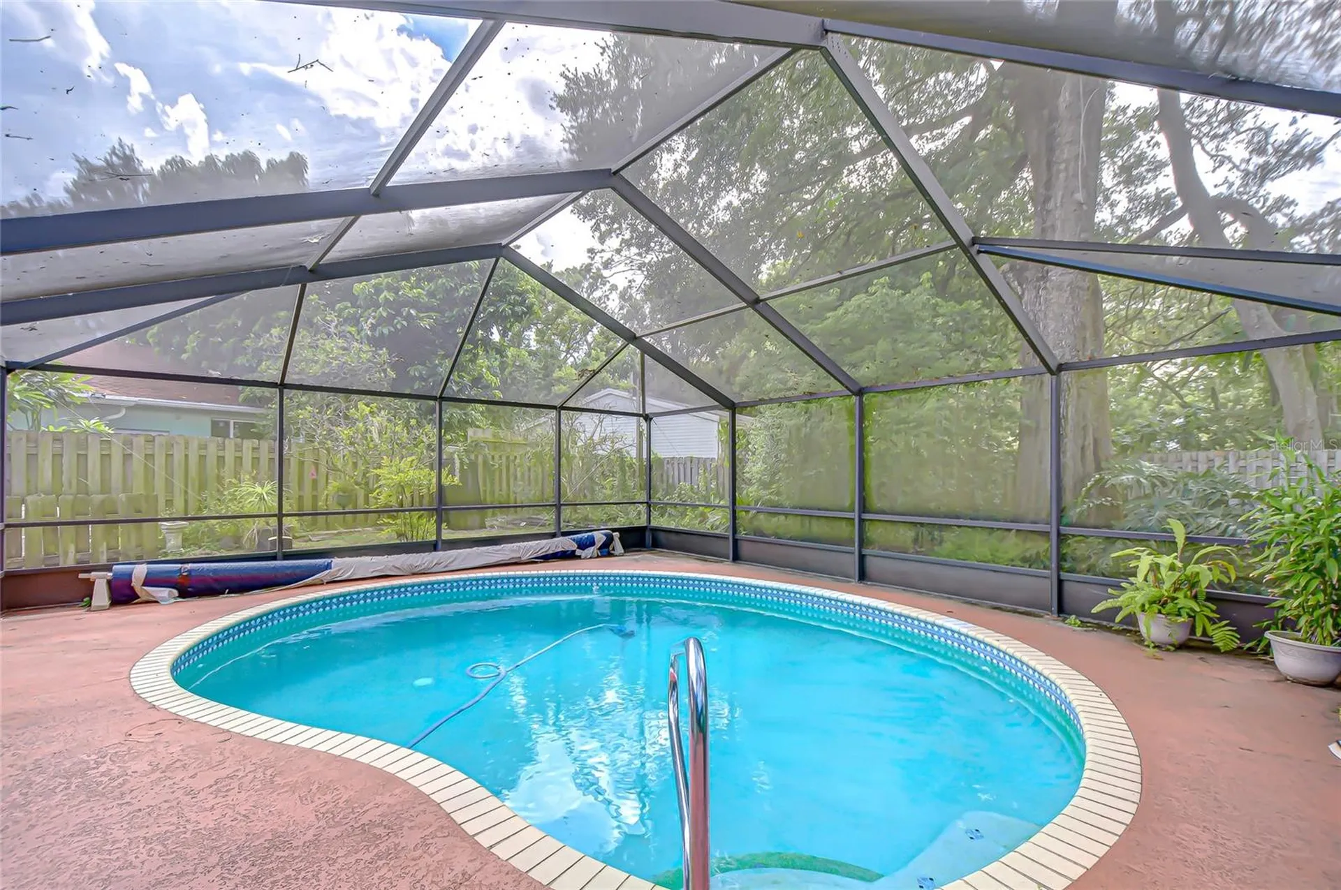 6911 Oakcrest Way Zephyrhills FL 33542
