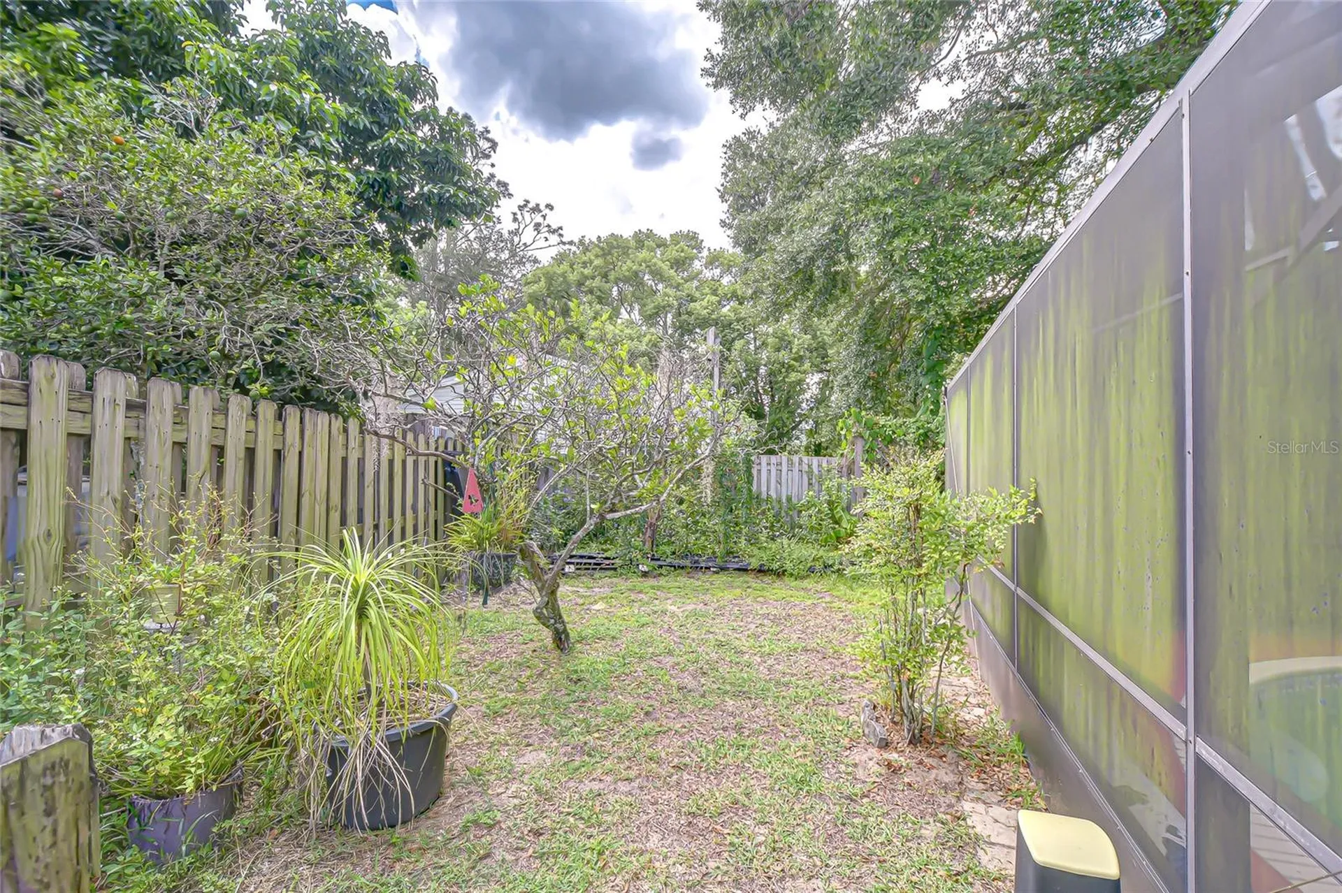 6911 Oakcrest Way Zephyrhills FL 33542