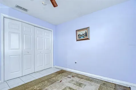 6911 Oakcrest Way Zephyrhills FL 33542