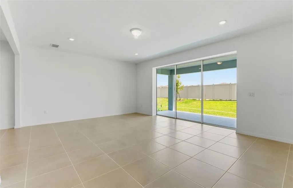 1742 Ruby Lane Lake Alfred FL 33850
