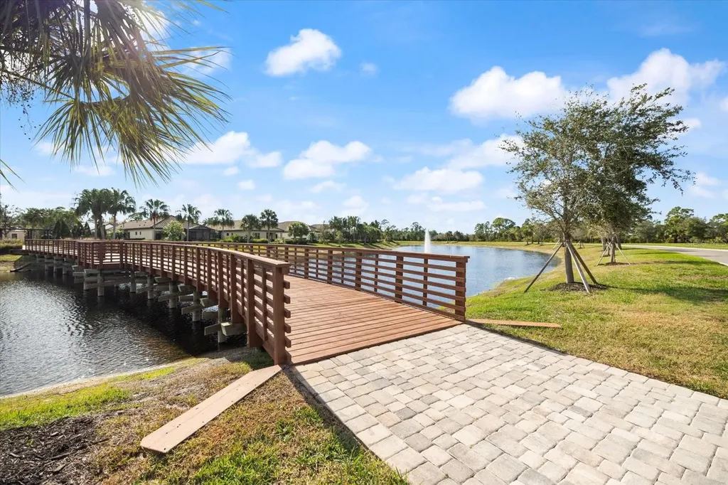208 Brienza Loop Nokomis FL 34275