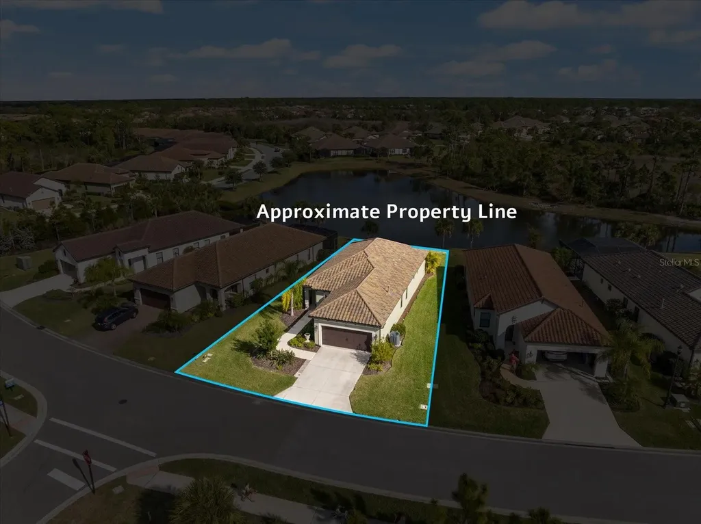208 Brienza Loop Nokomis FL 34275