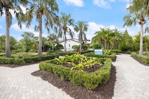 208 Brienza Loop Nokomis FL 34275