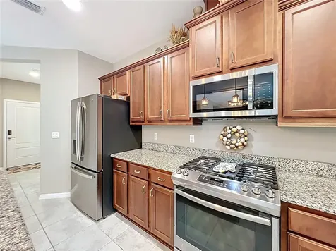 383 Alcove Drive Groveland FL 34736