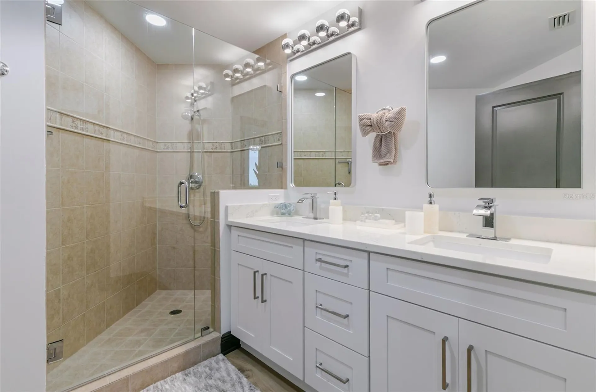5781 Cape Harbour Drive Cape Coral FL 33914