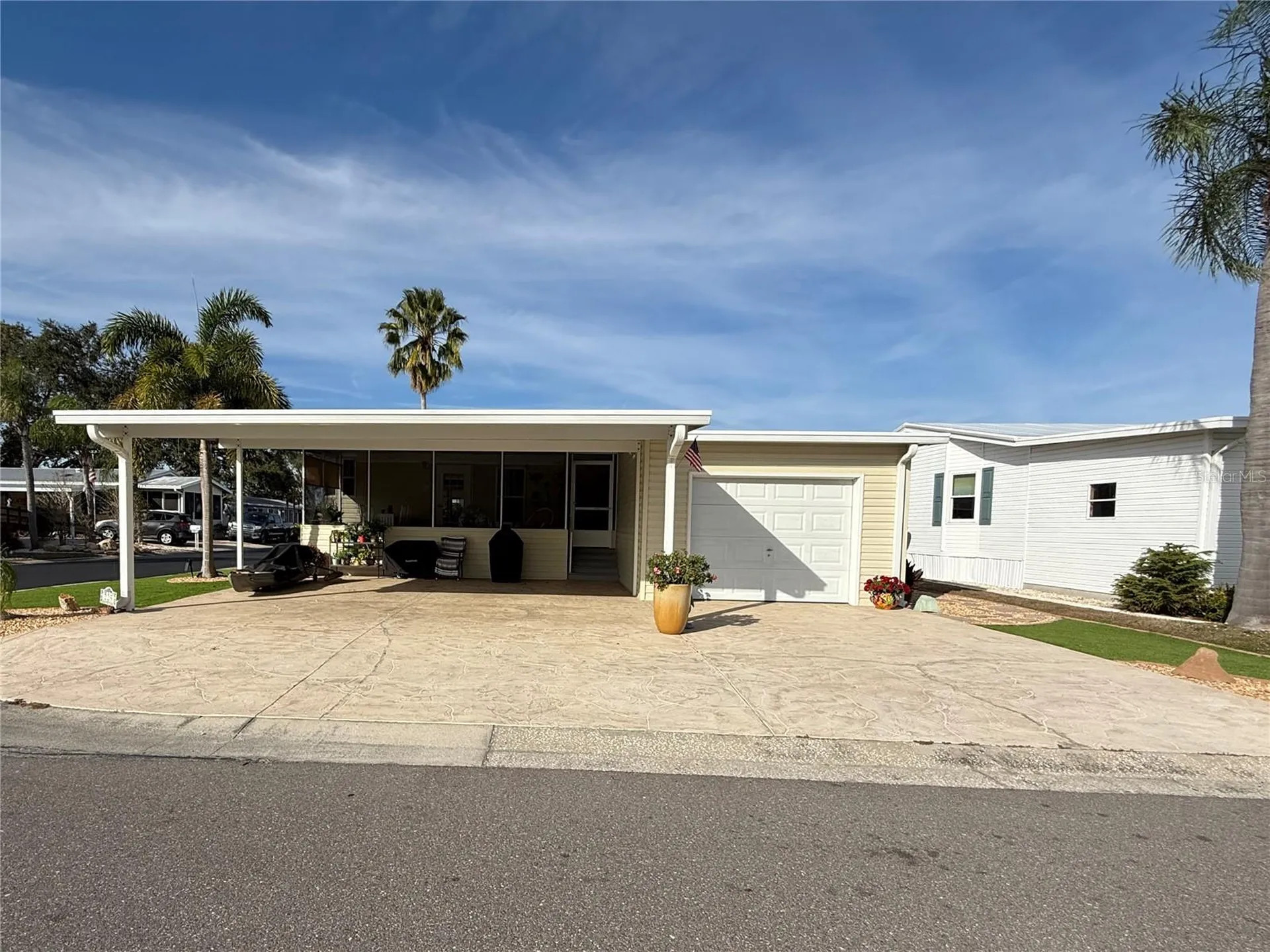 225 S Port Royal Lane Apollo Beach FL 33572
