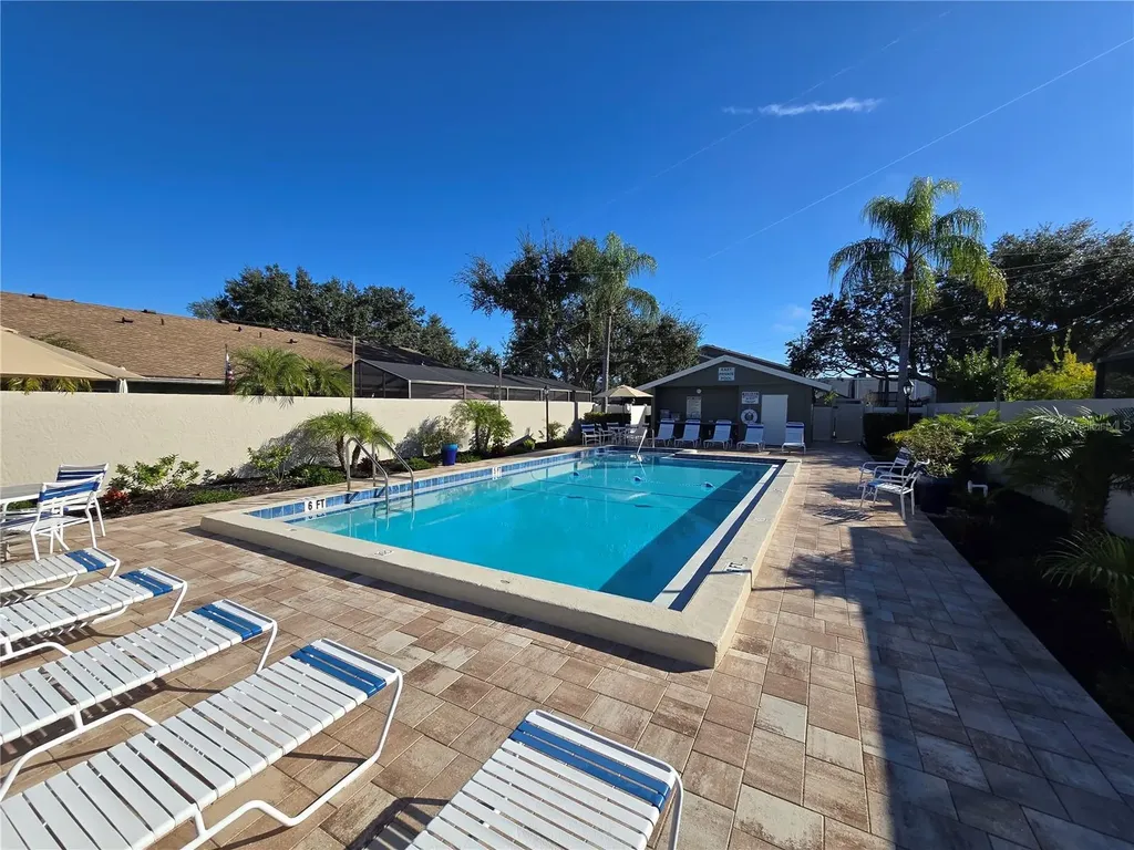 4181 Center Pointe Circle Sarasota FL 34233