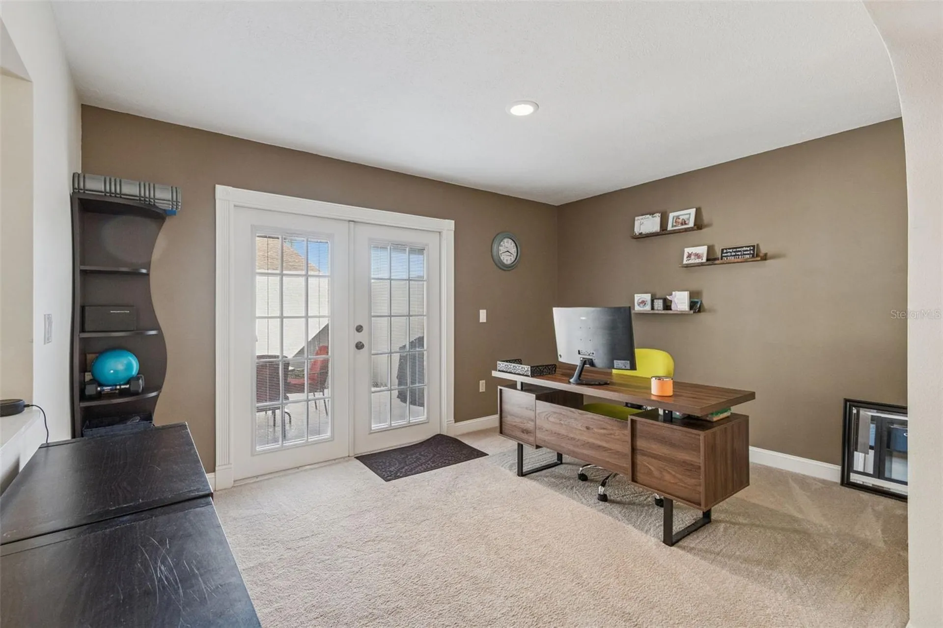 4181 Center Pointe Circle Sarasota FL 34233