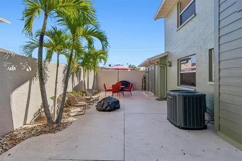 4181 Center Pointe Circle Sarasota FL 34233