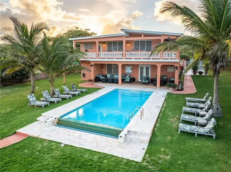 Parcela #10 Barrio Camino Nuevo Yabucoa PR 00767