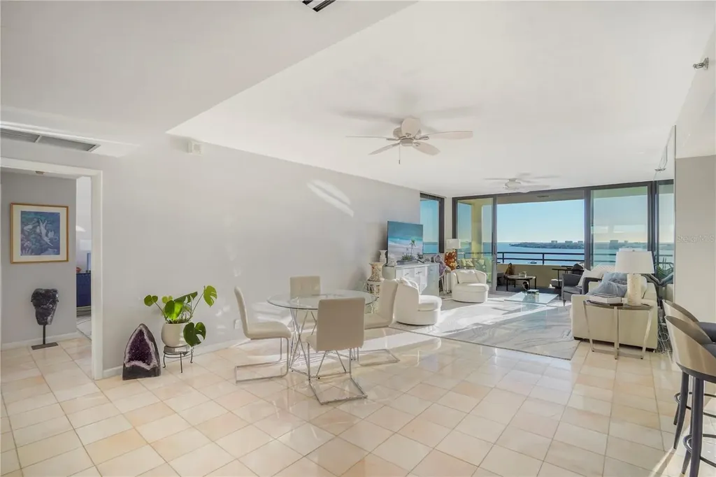 1255 N Gulfstream Avenue Sarasota FL 34236