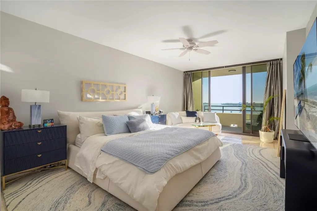 1255 N Gulfstream Avenue Sarasota FL 34236