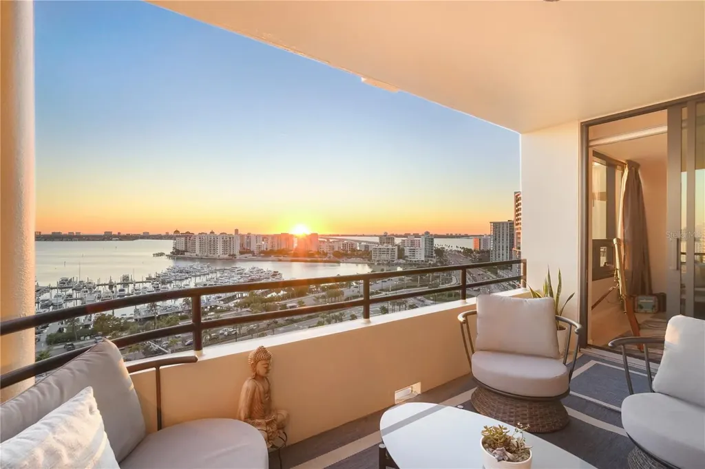 1255 N Gulfstream Avenue Sarasota FL 34236