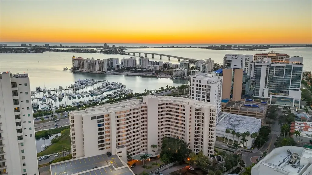 1255 N Gulfstream Avenue Sarasota FL 34236