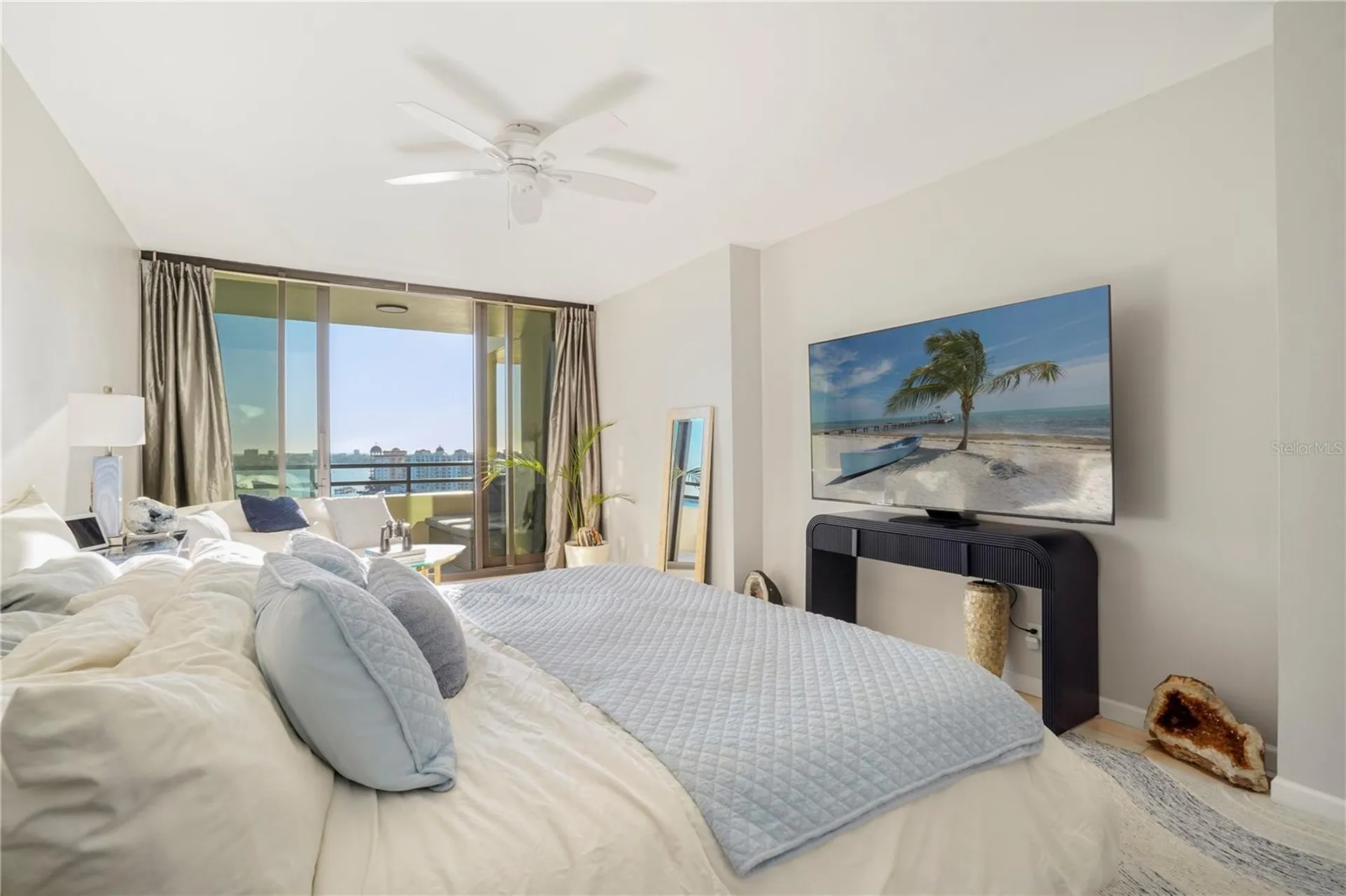1255 N Gulfstream Avenue Sarasota FL 34236