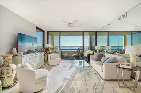 1255 N Gulfstream Avenue Sarasota FL 34236