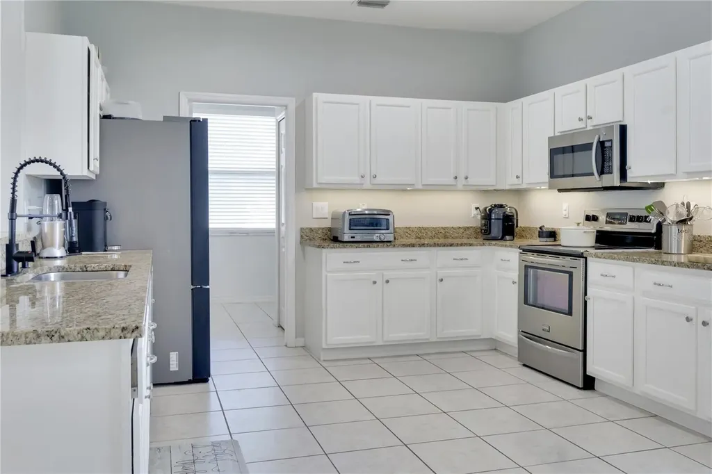 6068 Spruce Point Circle Port Orange FL 32128