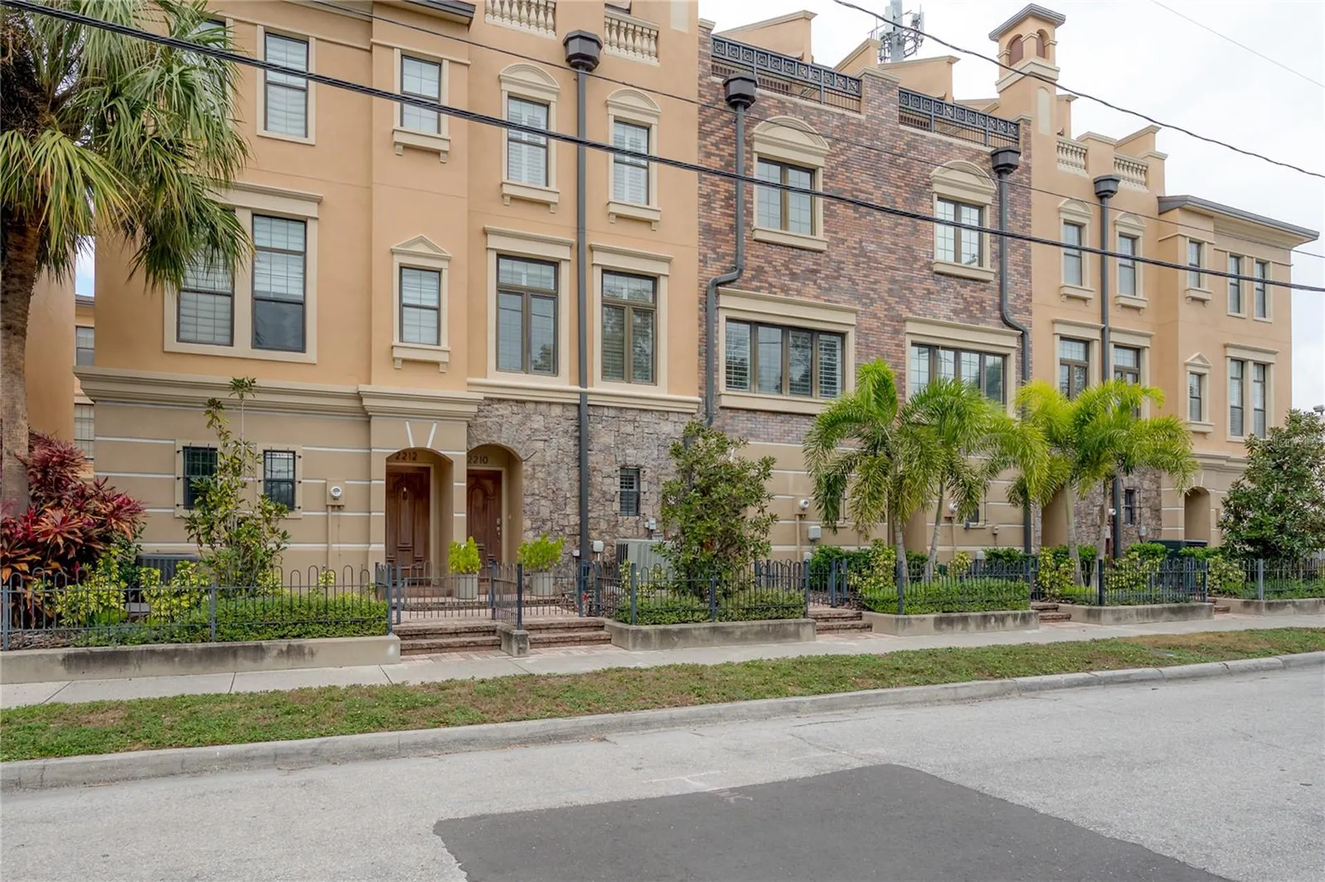 2210 Soho Bay Court Tampa FL 33606