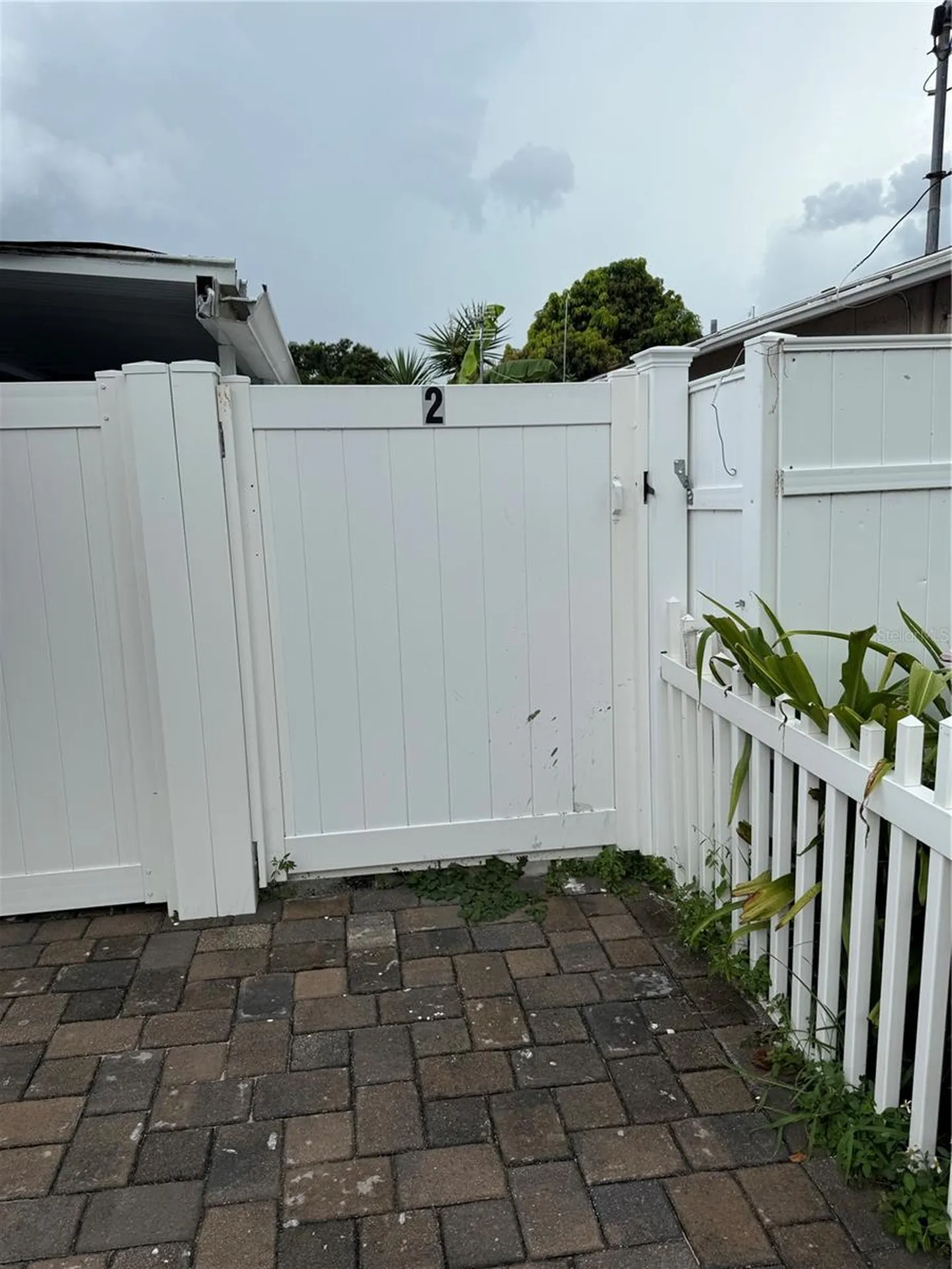 7018 N Hale Avenue Tampa FL 33614