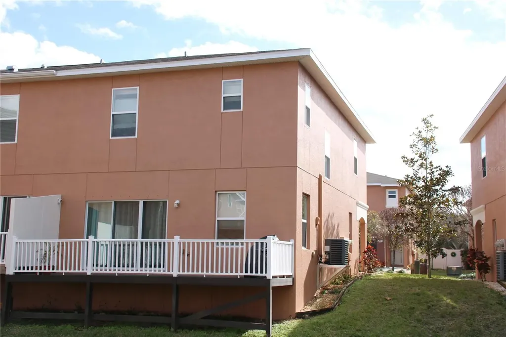 971 Celtic Circle Tarpon Springs FL 34689