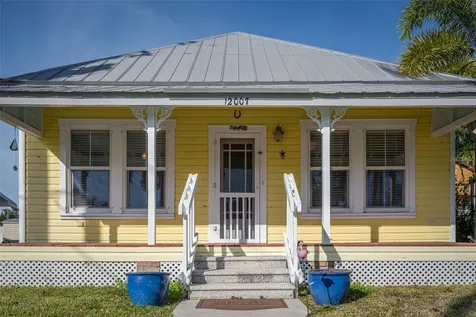 12007 45TH Avenue W Cortez FL 34215
