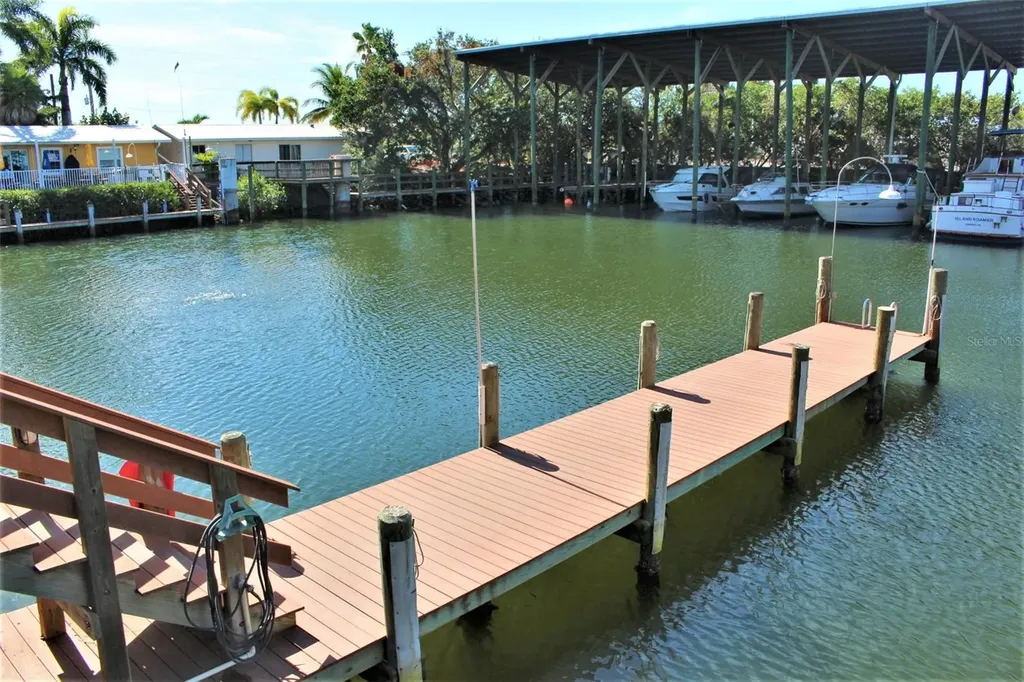 570 Blackburn Point Road Osprey FL 34229