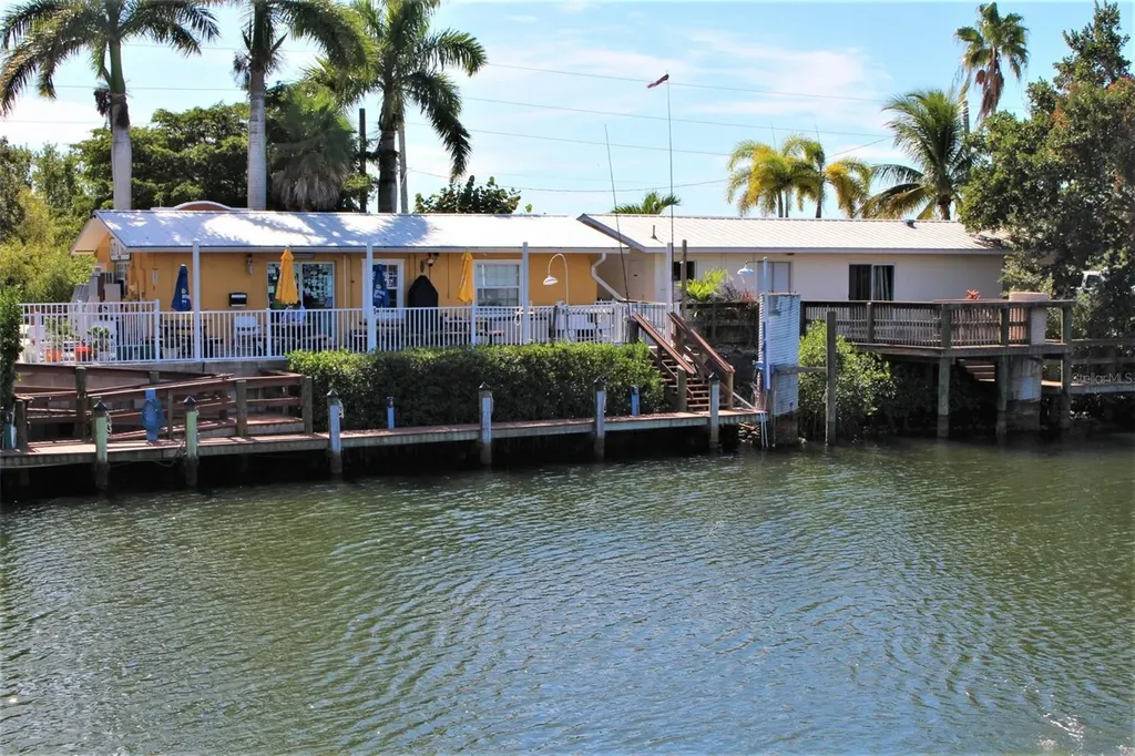 570 Blackburn Point Road Osprey FL 34229