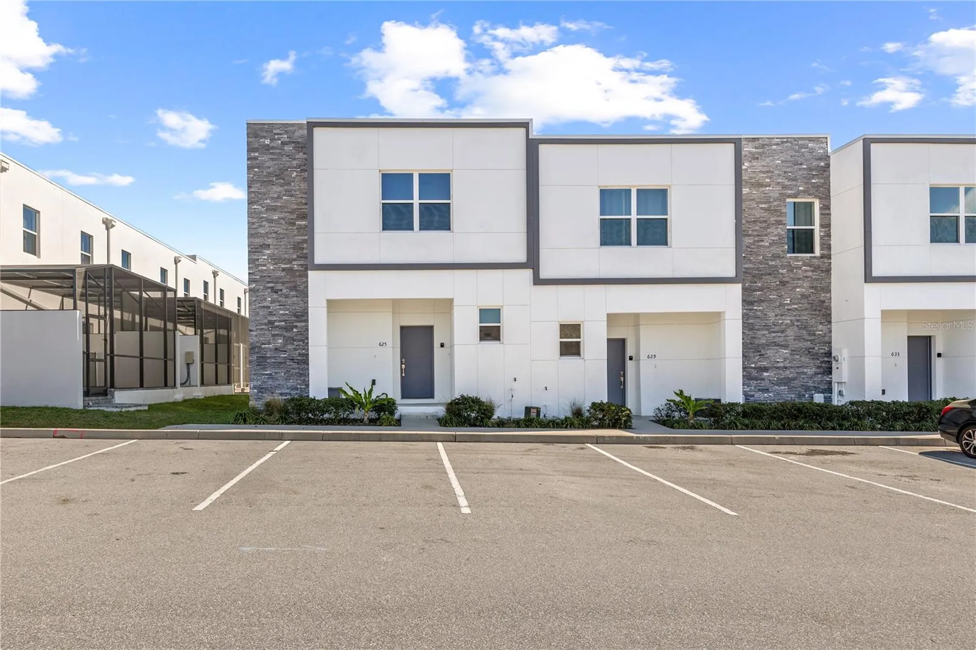 625 Trikomo Drive Davenport FL 33896