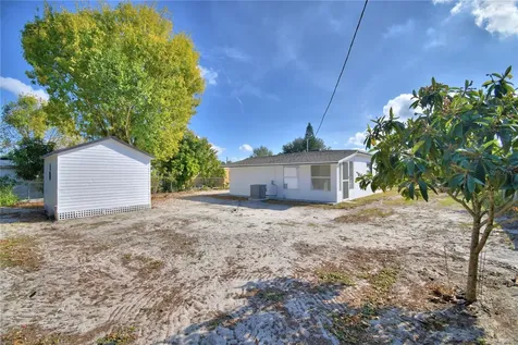 108 Yale Avenue Frostproof FL 33843
